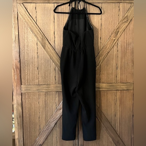 Elizabeth and James Jagger Halter-Neck Black Jumpsuit with Pockets Size 4 EUC - Picture 4 of 8